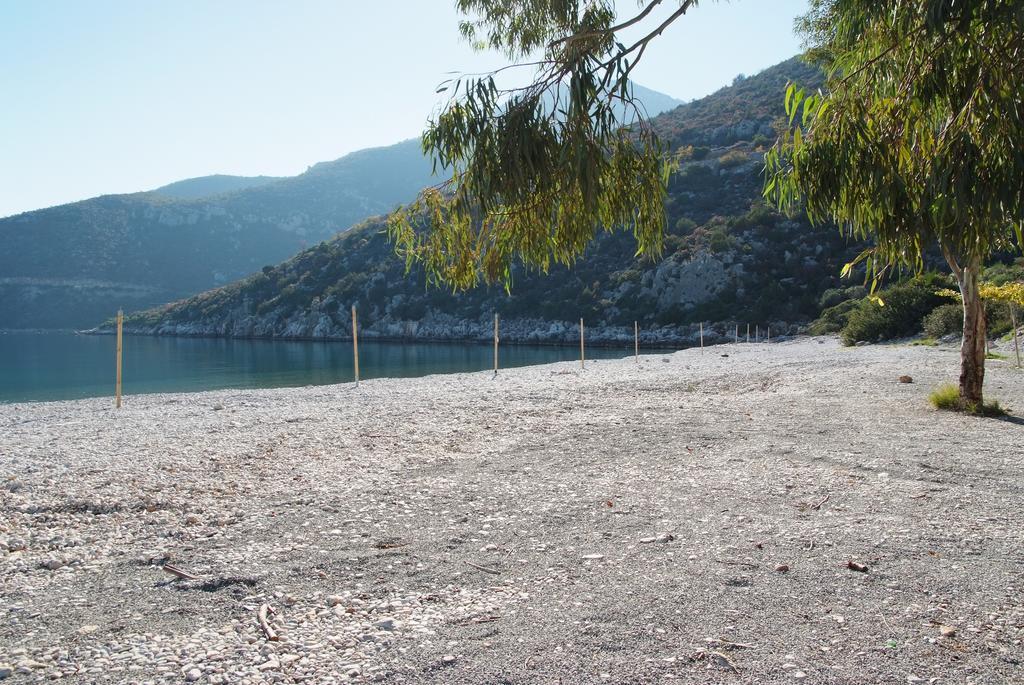 Secret Arcadia Bay - Maisonette Breathtaking Sea & Mountain View-Just On The Beach Agios Andreas  Екстериор снимка